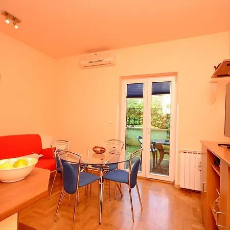 Blazenka 1154 * Pola